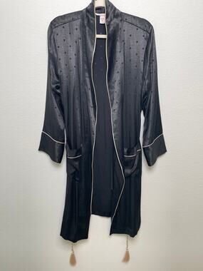 Victoria’s Secret Black Satin Robe Polka Dot Trim Tassel Belt Sleepwear M